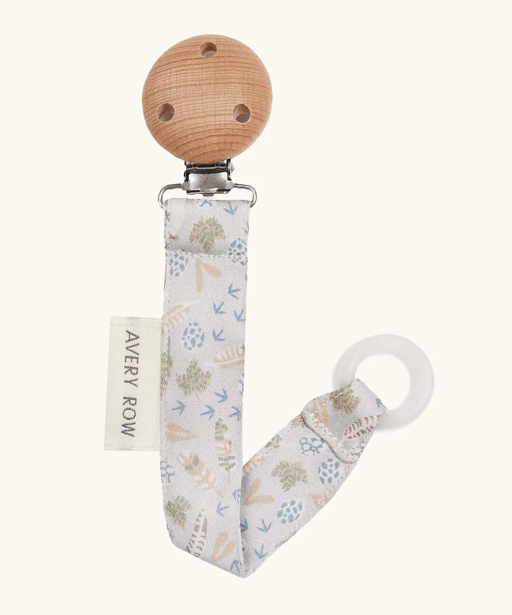 Avery Row Pacifier Holder