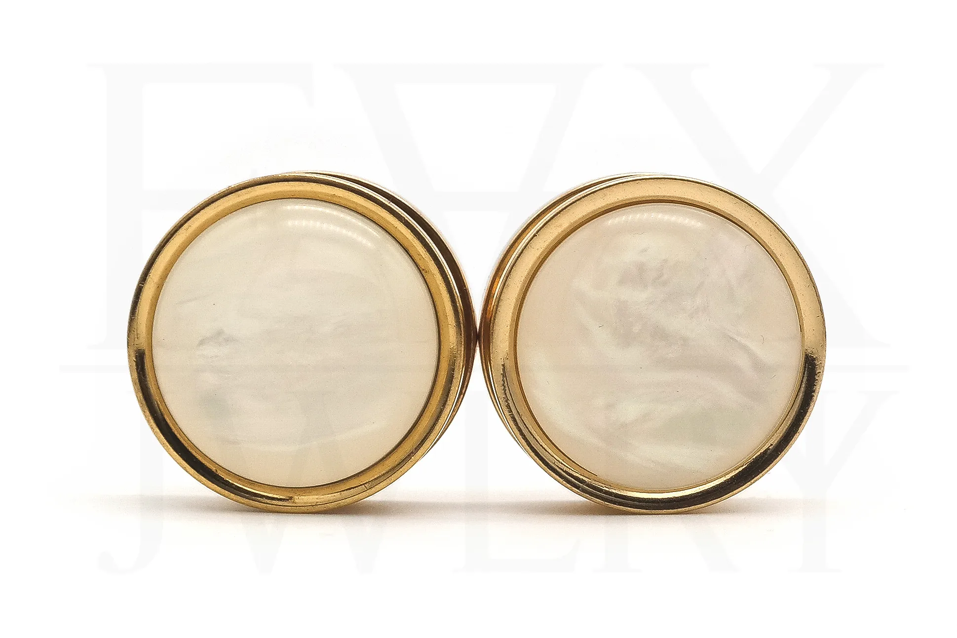 Golden Pearl Plugs