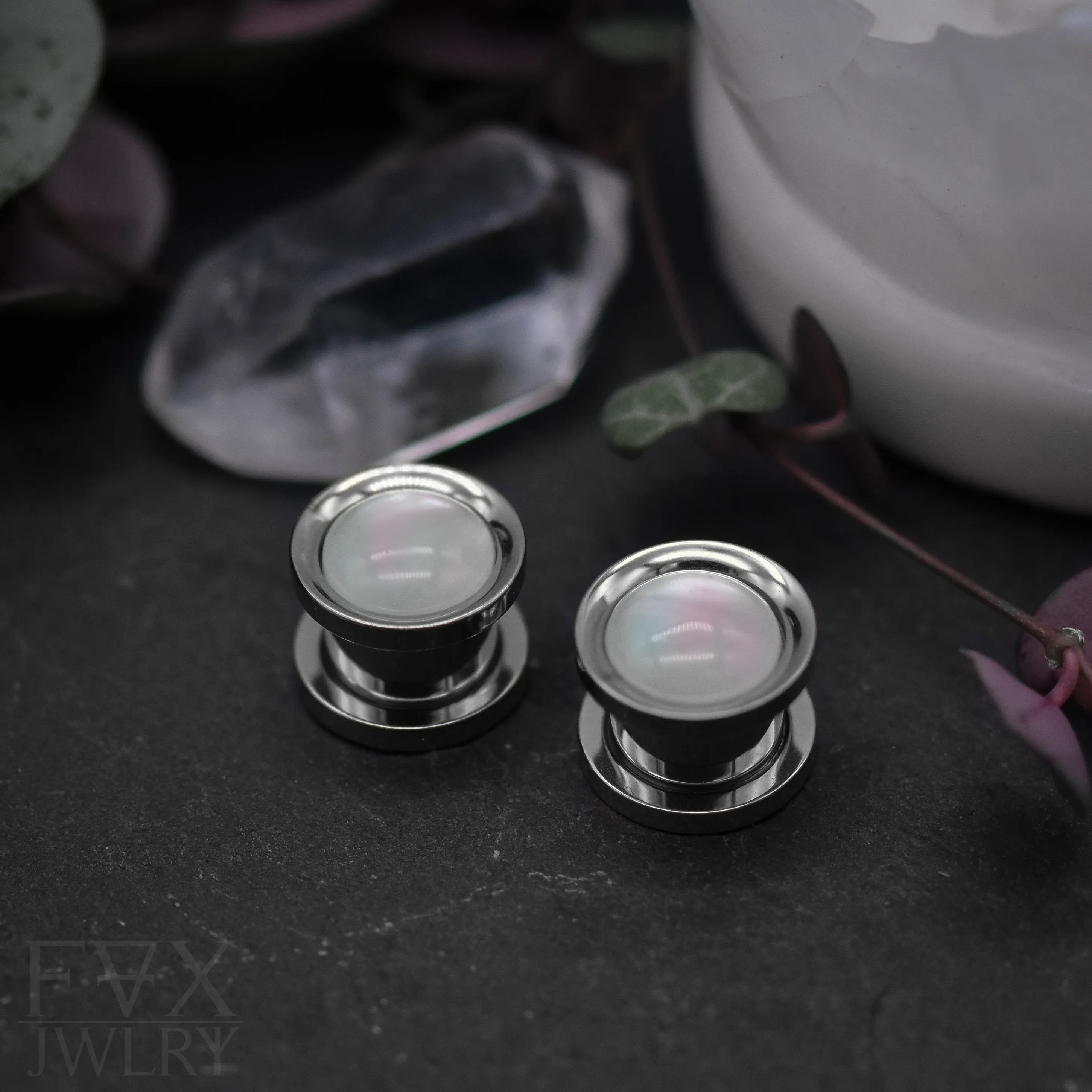 Silver Pearl Plugs